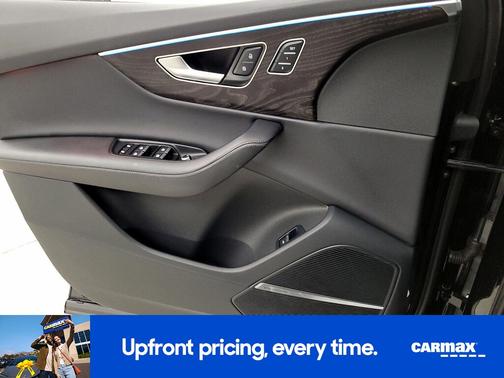 2023 Audi Q7 Premium Plus