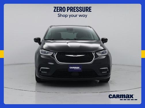 Black 2023 Chrysler Pacifica Touring L