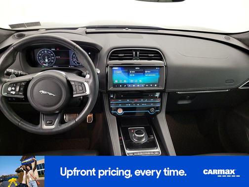 2019 Jaguar F-PACE S