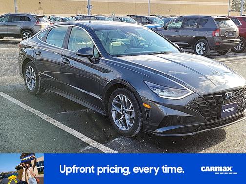 2022 Hyundai SONATA SEL