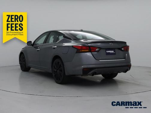 Gray 2023 Nissan Altima SL