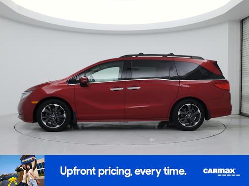 Red 2023 Honda Odyssey Elite