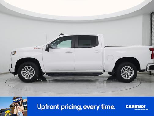 White 2019 Chevrolet Silverado 1500 RST