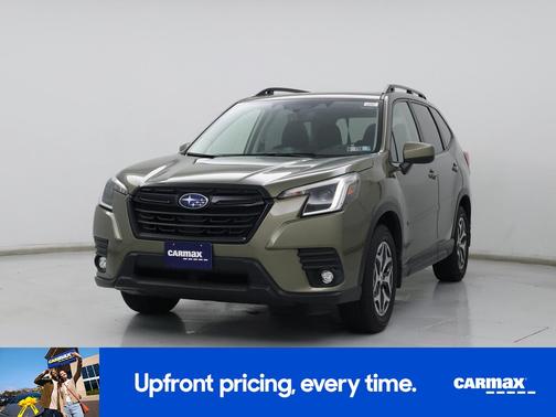 Green 2024 Subaru Forester Premium