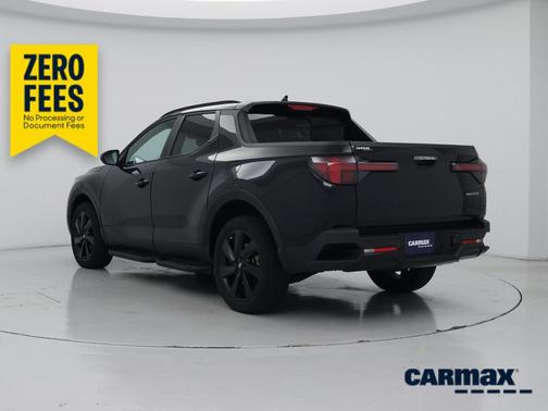 Black 2024 Hyundai SANTA CRUZ Night