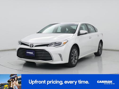White 2016 Toyota Avalon XLE Plus