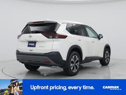 White 2021 Nissan Rogue SV