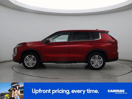 2022 Mitsubishi Outlander ES