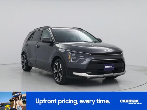 Gray 2023 Kia Niro SX Touring