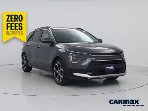 Gray 2023 Kia Niro SX Touring