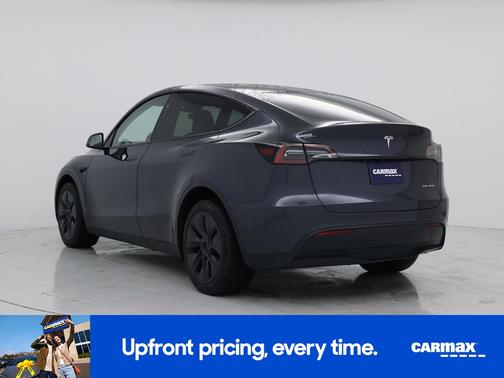 Gray 2025 Tesla Model Y Long Range