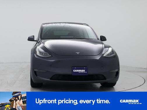 Gray 2025 Tesla Model Y Long Range