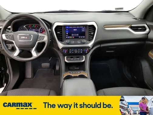 2022 GMC Acadia SLE