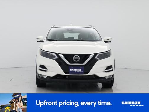 White 2022 Nissan Rogue Sport SL