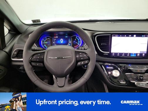 2023 Chrysler Pacifica Hybrid Limited