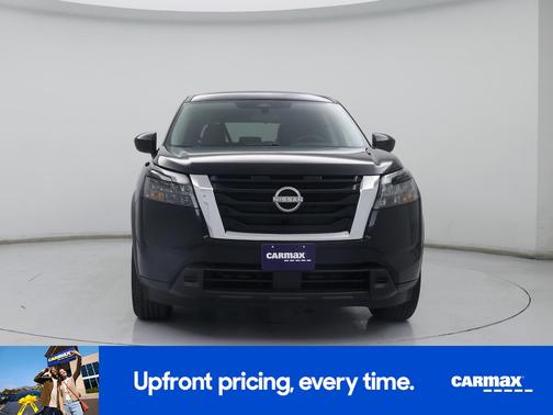 2025 Nissan Pathfinder S