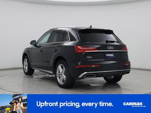2024 Audi Q5 S-Line Premium