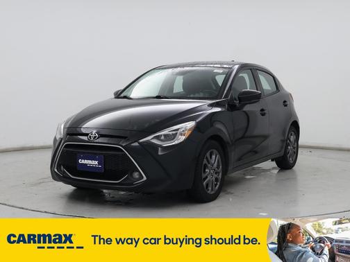 2020 Toyota Yaris XLE