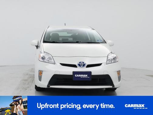 White 2015 Toyota Prius Three
