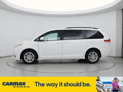 2013 Toyota Sienna XLE