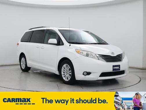 2013 Toyota Sienna XLE