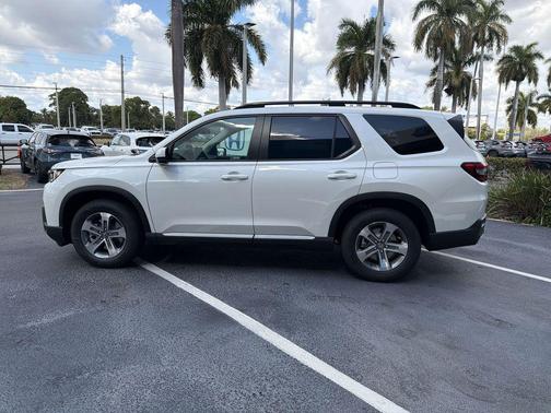 Platinum White Pearl 2026 Honda Pilot EX-L