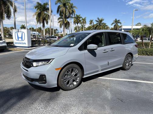 Sonic Gray Pearl 2026 Honda Odyssey Touring