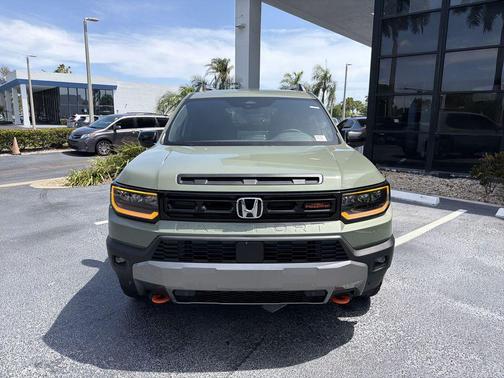 Ash Green Metallic 2026 Honda Passport