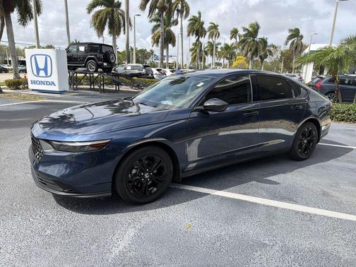 Canyon River Blue Metallic 2025 Honda Accord SE