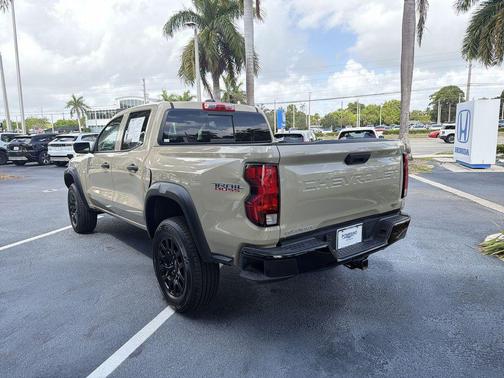 Sand Dune Metallic 2024 Chevrolet Colorado Trail Boss