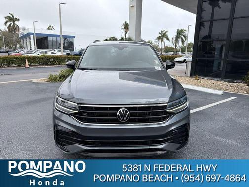 Platinum Gray Metallic 2023 Volkswagen Tiguan 2.0T SE R-Line Black