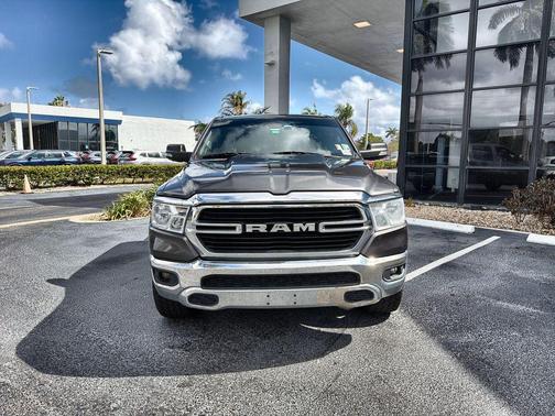 Granite Crystal Metallic Clearcoat 2019 RAM 1500 Big Horn