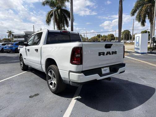 Bright White Clearcoat 2025 RAM 1500 Tradesman