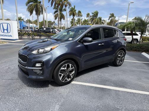 Pacific Blue 2021 Kia Sportage EX