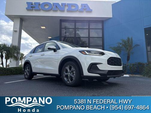 Platinum White Pearl 2026 Honda HR-V LX