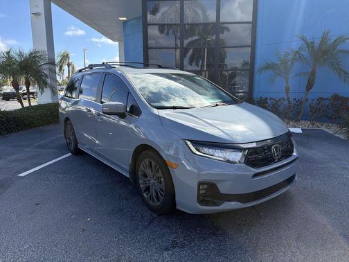2025 Honda Odyssey Touring