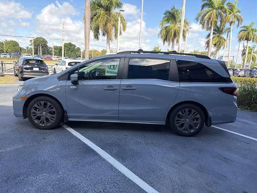 2025 Honda Odyssey Touring