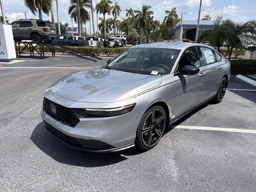Solar Silver Metallic 2026 Honda Accord SE