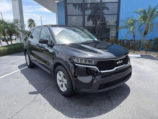 Ebony Black 2023 Kia Sorento LX