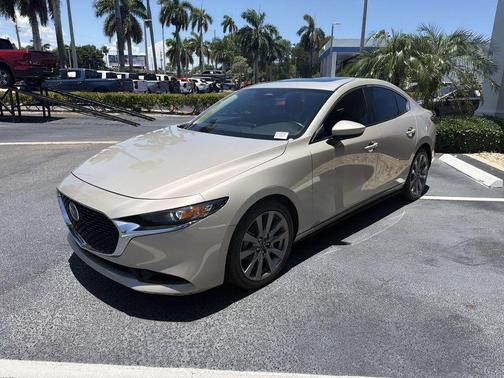 Platinum Quartz Metallic 2024 Mazda Mazda3 FWD w/Preferred Package