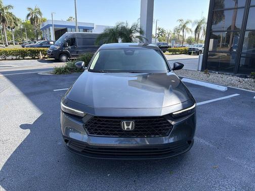 Meteorite 2024 Honda Accord EX