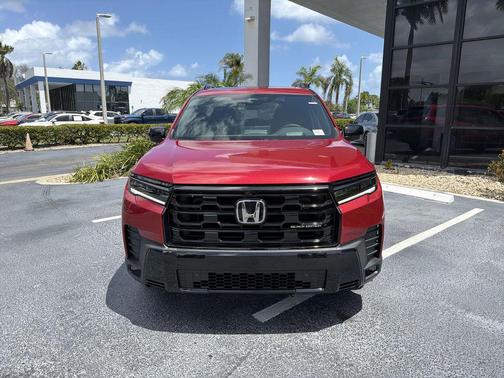 Radiant Red Metallic II 2026 Honda Pilot Black Edition