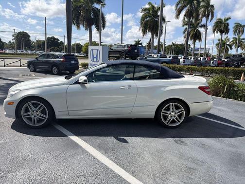 Diamond White 2011 Mercedes-Benz E-Class E 350