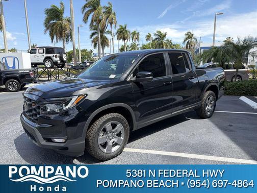 Crystal Black Pearl 2025 Honda Ridgeline TrailSport