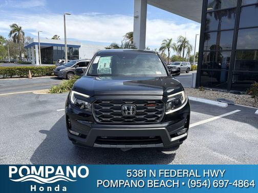 Crystal Black Pearl 2025 Honda Ridgeline TrailSport