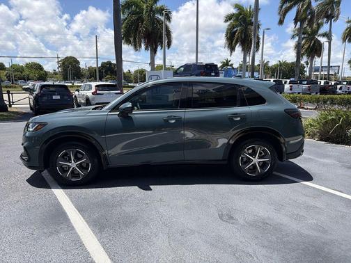 Light Green 2024 Honda HR-V EX-L