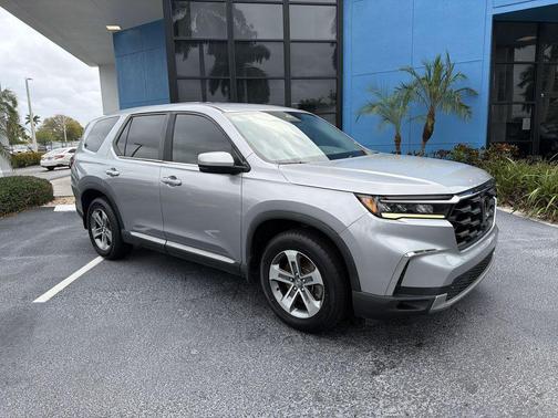 Lunar 2023 Honda Pilot 2WD EX-L 7 Passenger