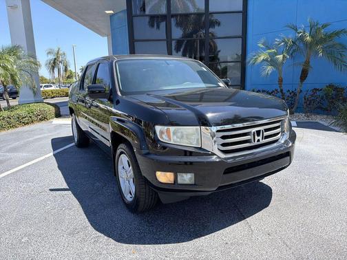 Crystal Black Pearl 2014 Honda Ridgeline RTL