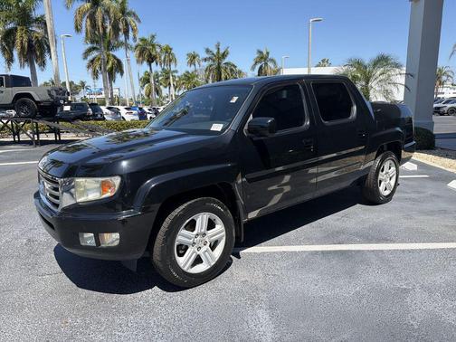 Crystal Black Pearl 2014 Honda Ridgeline RTL