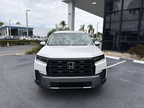 Platinum White Pearl 2026 Honda Pilot EX-L